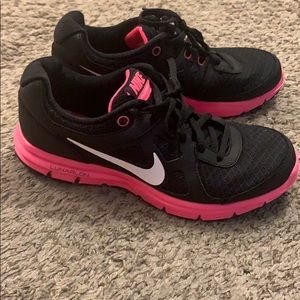 Nike Youth Black Pink Lunarlon Running Training
